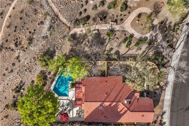 8197 Sedona Sunrise Drive, Las Vegas, NV 89128