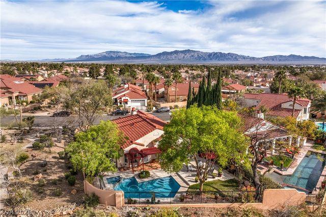 8197 Sedona Sunrise Drive, Las Vegas, NV 89128