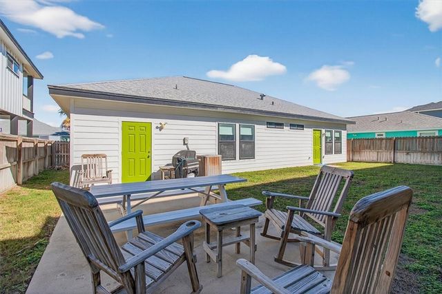 622 Sandy Lane, Port Aransas, TX 78373