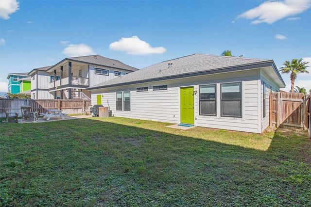 622 Sandy Lane, Port Aransas, TX 78373