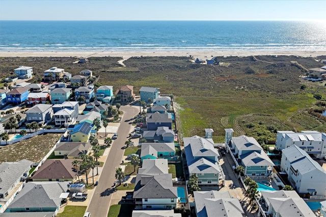 622 Sandy Lane, Port Aransas, TX 78373