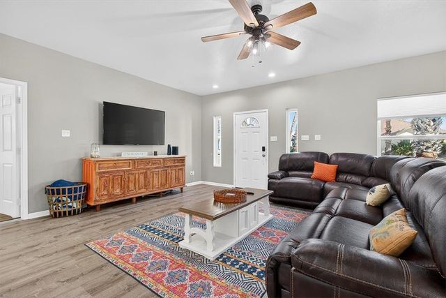 622 Sandy Lane, Port Aransas, TX 78373