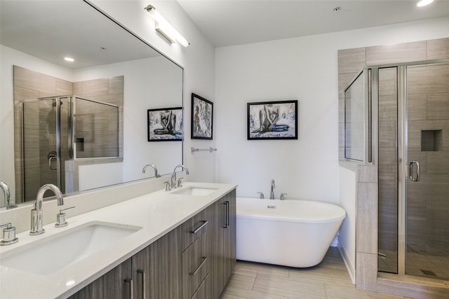 5710 Mccommas Boulevard 301, Dallas, TX 75206