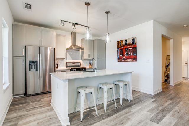 5710 Mccommas Boulevard 301, Dallas, TX 75206