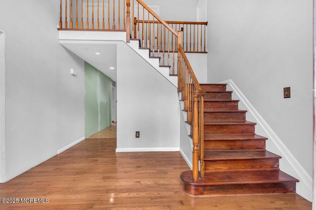 886 Green Valley Road, Jackson, NJ 08527