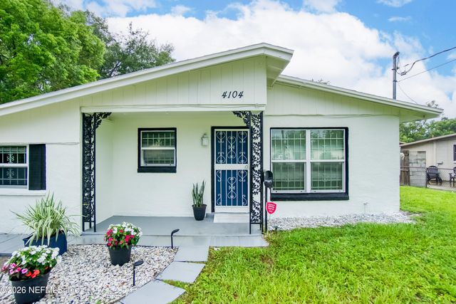 4104 LEONARD Circle E, Jacksonville, FL 32209