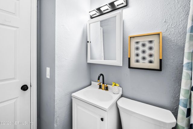 4104 LEONARD Circle E, Jacksonville, FL 32209