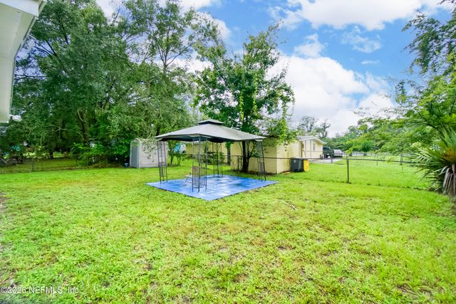 4104 LEONARD Circle E, Jacksonville, FL 32209