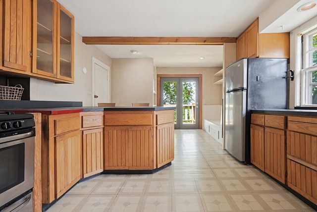 620-622 Beech St, Boston, MA 02131