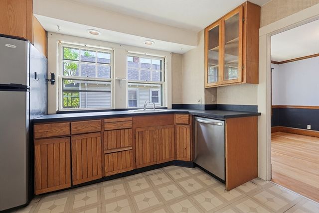 620-622 Beech St, Boston, MA 02131
