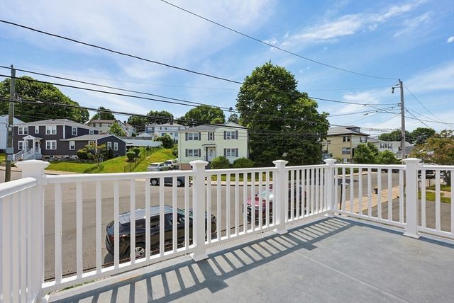 620-622 Beech St, Boston, MA 02131