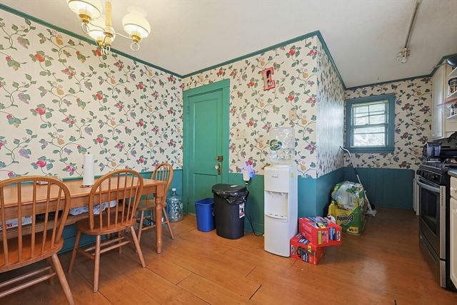 620-622 Beech St, Boston, MA 02131