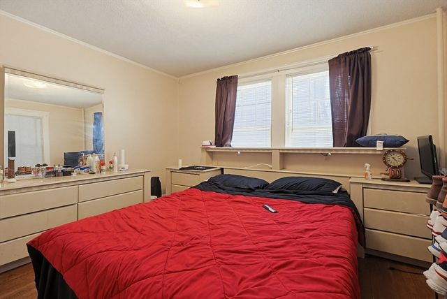 620-622 Beech St, Boston, MA 02131