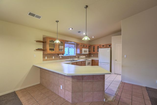 757 Valley Meadows Drive, Rio Rancho, NM 87144