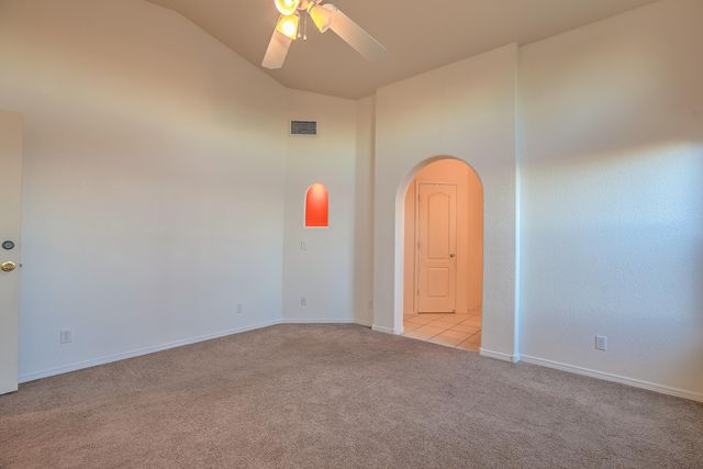 757 Valley Meadows Drive, Rio Rancho, NM 87144