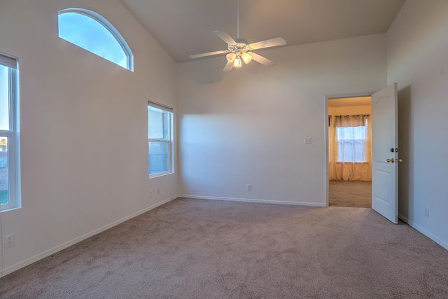 757 Valley Meadows Drive, Rio Rancho, NM 87144