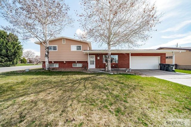 396 Redwood Drive, Idaho Falls, ID 83401