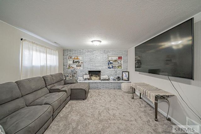 396 Redwood Drive, Idaho Falls, ID 83401