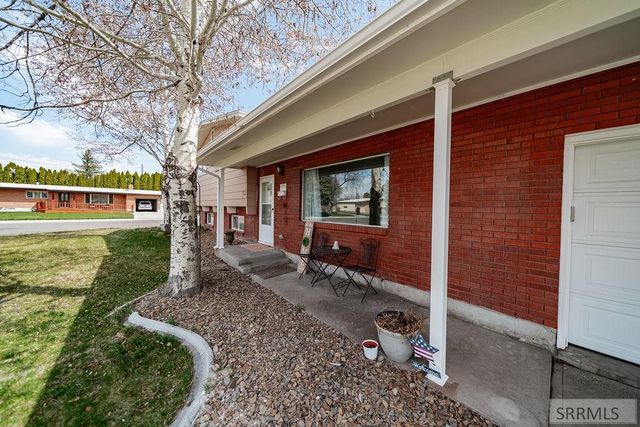 396 Redwood Drive, Idaho Falls, ID 83401