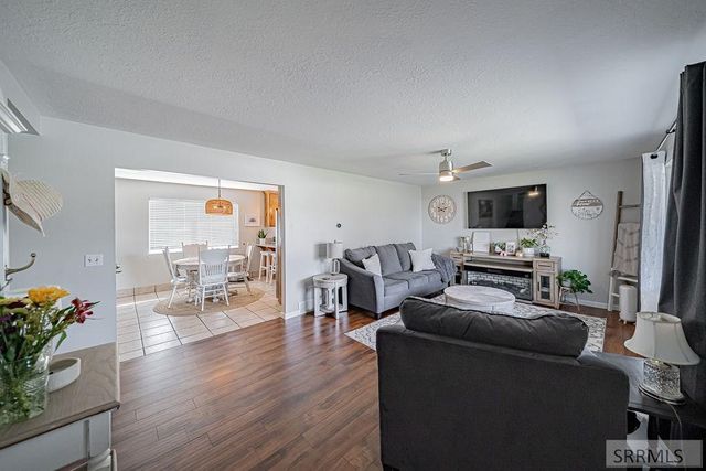 396 Redwood Drive, Idaho Falls, ID 83401