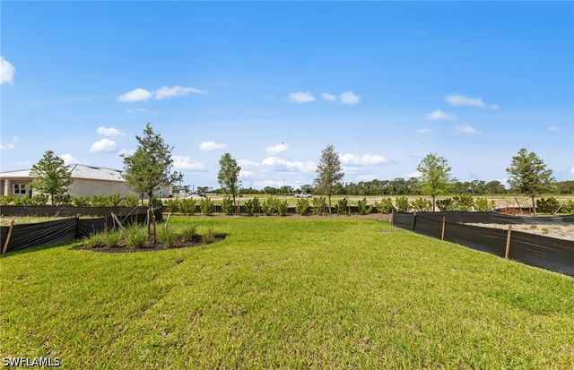7120 Chapel Creek LN, North Fort Myers, FL 33917