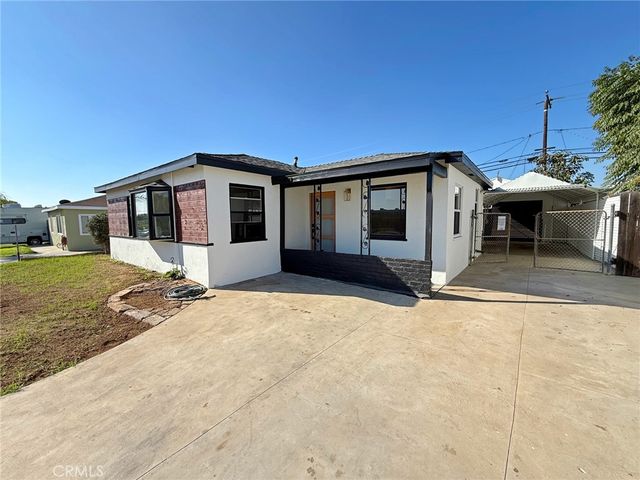 11329 Telechron, Los Angeles, CA 90605