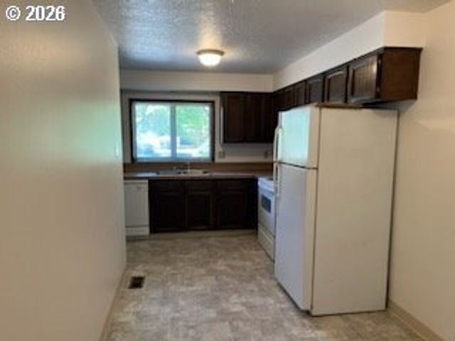 2235 Se 53RD Ave, Hillsboro, OR 97123