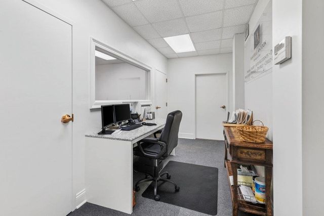 1111 Ryan Street 10, Lake Charles, LA 70601