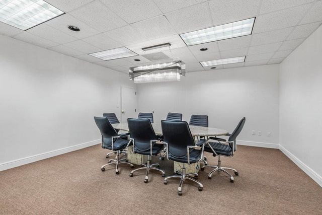 1111 Ryan Street 10, Lake Charles, LA 70601