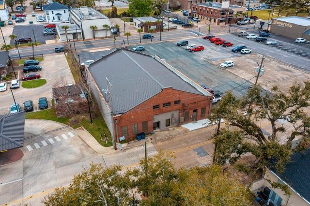 1111 Ryan Street 10, Lake Charles, LA 70601