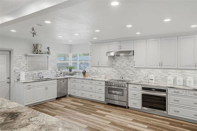5539 DELAWARE AVENUE, New Port Richey, FL 34652