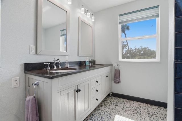 5539 DELAWARE AVENUE, New Port Richey, FL 34652