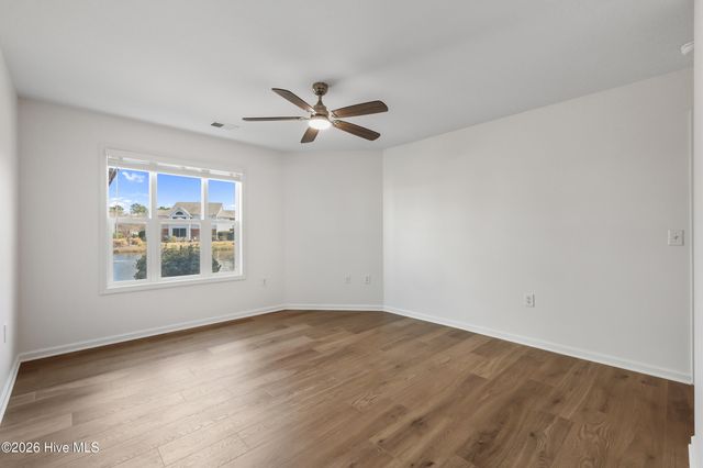 4122 Breezewood Drive 102, Wilmington, NC 28412