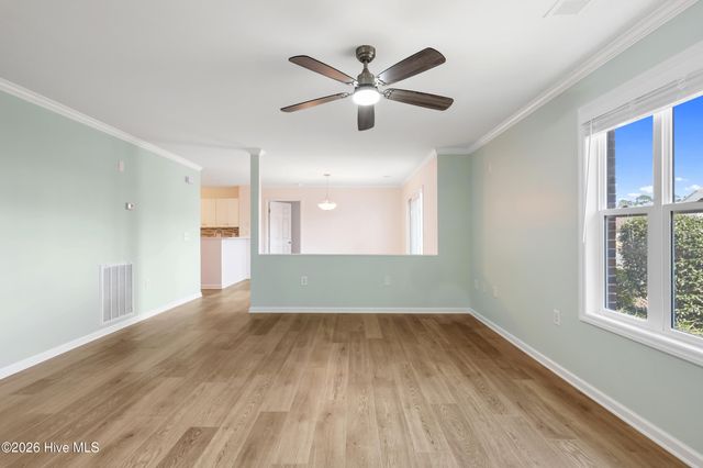 4122 Breezewood Drive 102, Wilmington, NC 28412