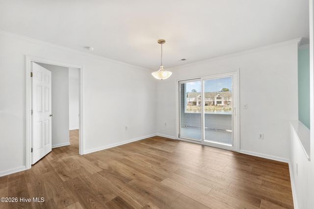 4122 Breezewood Drive 102, Wilmington, NC 28412