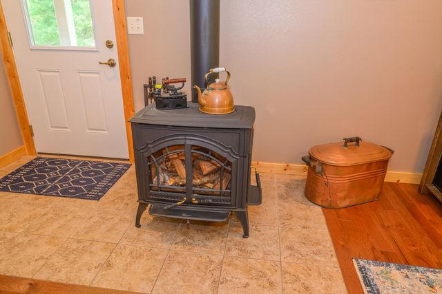 32344 Us-160, Tecumseh, MO 65760