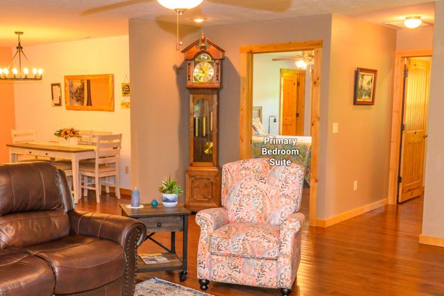 32344 Us-160, Tecumseh, MO 65760