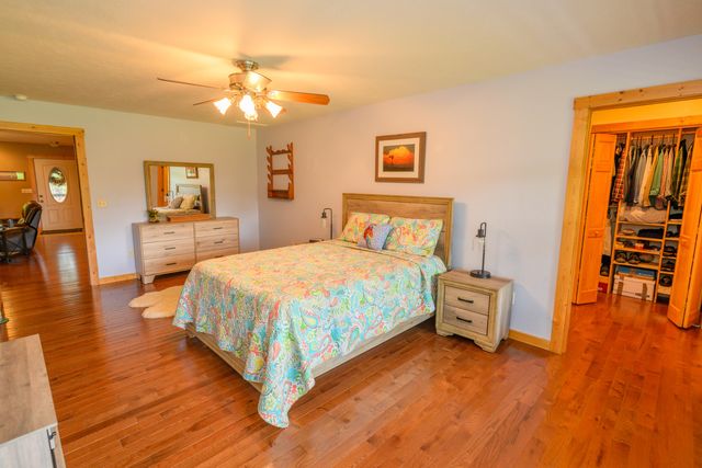 32344 Us-160, Tecumseh, MO 65760