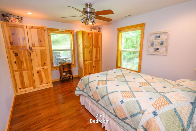 32344 Us-160, Tecumseh, MO 65760