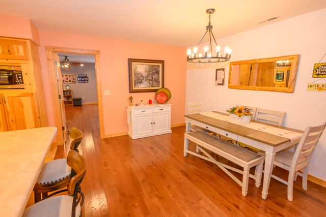 32344 Us-160, Tecumseh, MO 65760