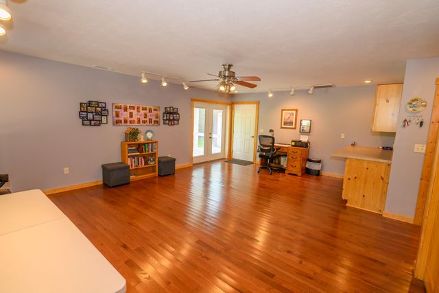 32344 Us-160, Tecumseh, MO 65760