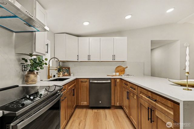 719 Tiedeman Road, Lakebay, WA 98349