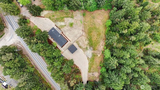719 Tiedeman Road, Lakebay, WA 98349
