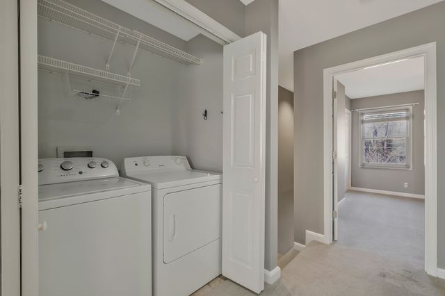 1005 Glendale Ln, Nashville, TN 37204