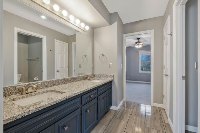 1005 Glendale Ln, Nashville, TN 37204