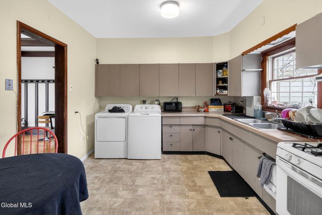 810 Lancaster Street, Albany, NY 12203