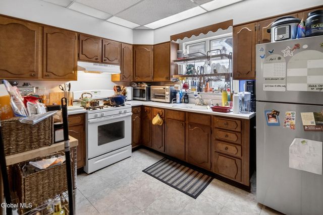 810 Lancaster Street, Albany, NY 12203