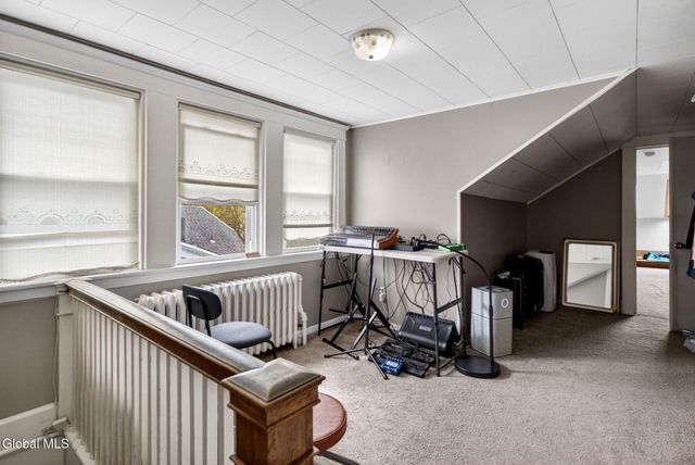 810 Lancaster Street, Albany, NY 12203