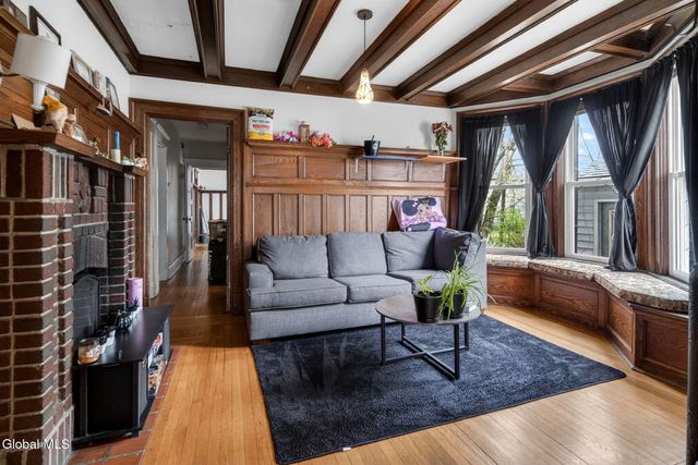 810 Lancaster Street, Albany, NY 12203