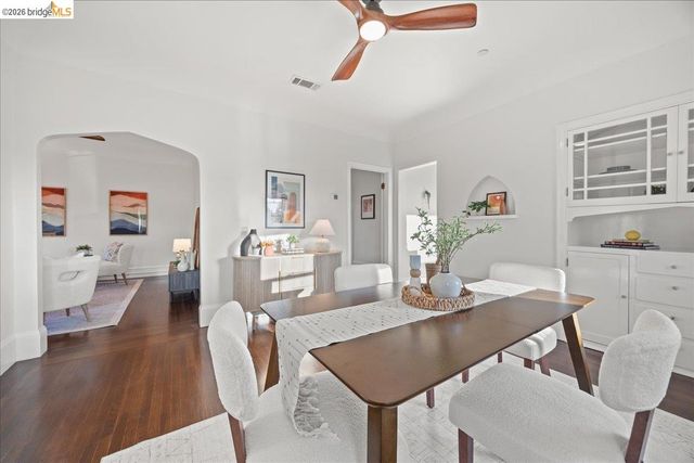 2201 Coloma St., Oakland, CA 94602